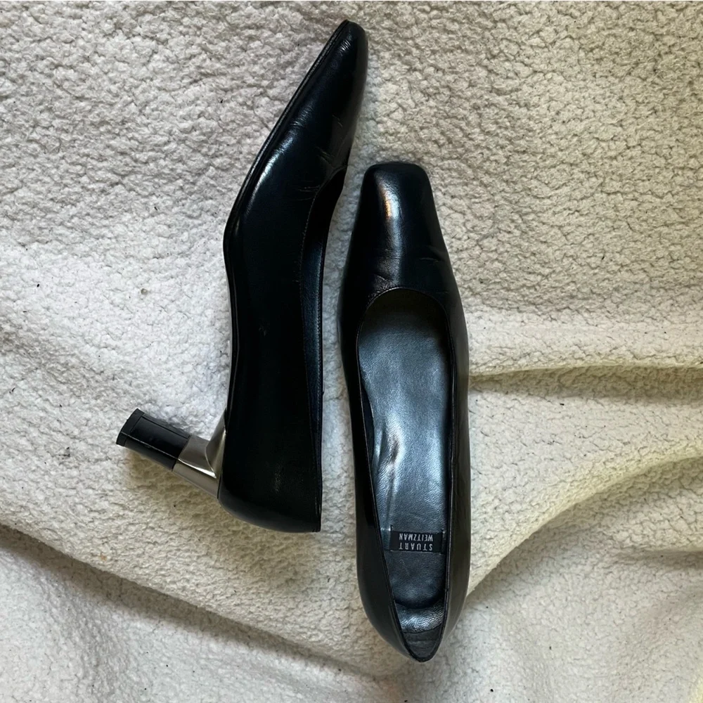 Stuart Weitzman Navy Heels with Bronze Block Accent - Picture 6 of 15